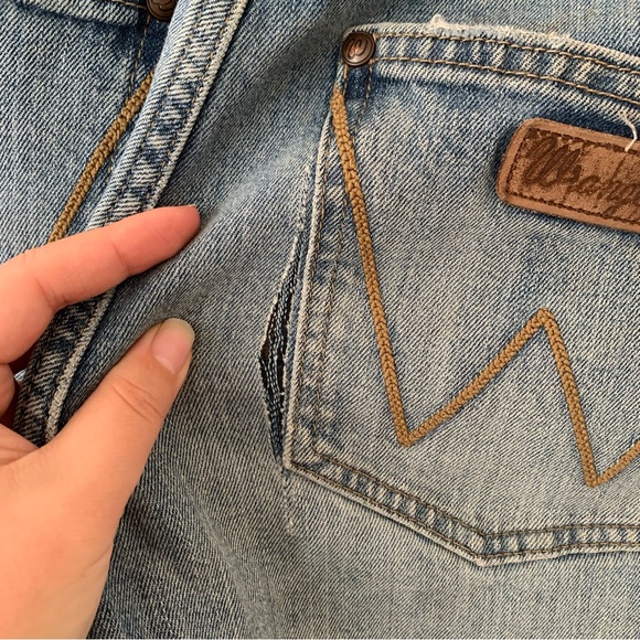 Wrangler Low Rise Bootcut Jeans Size 11x36 - Picture 8 of 12